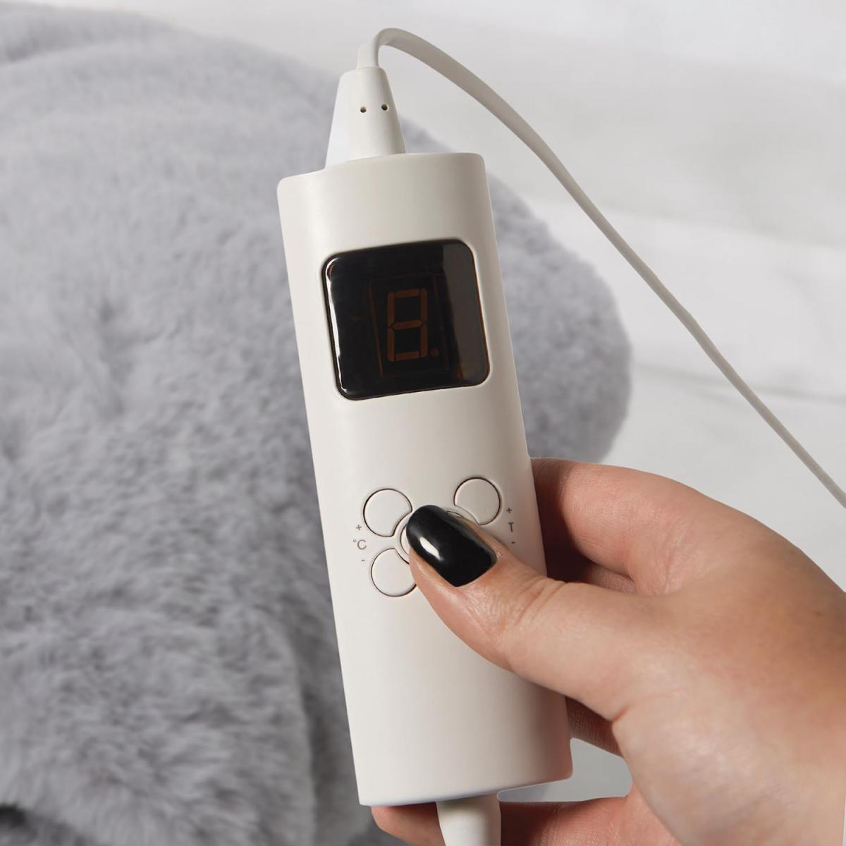 Heated Electric Blanket Faux Fur - Grey – image 3