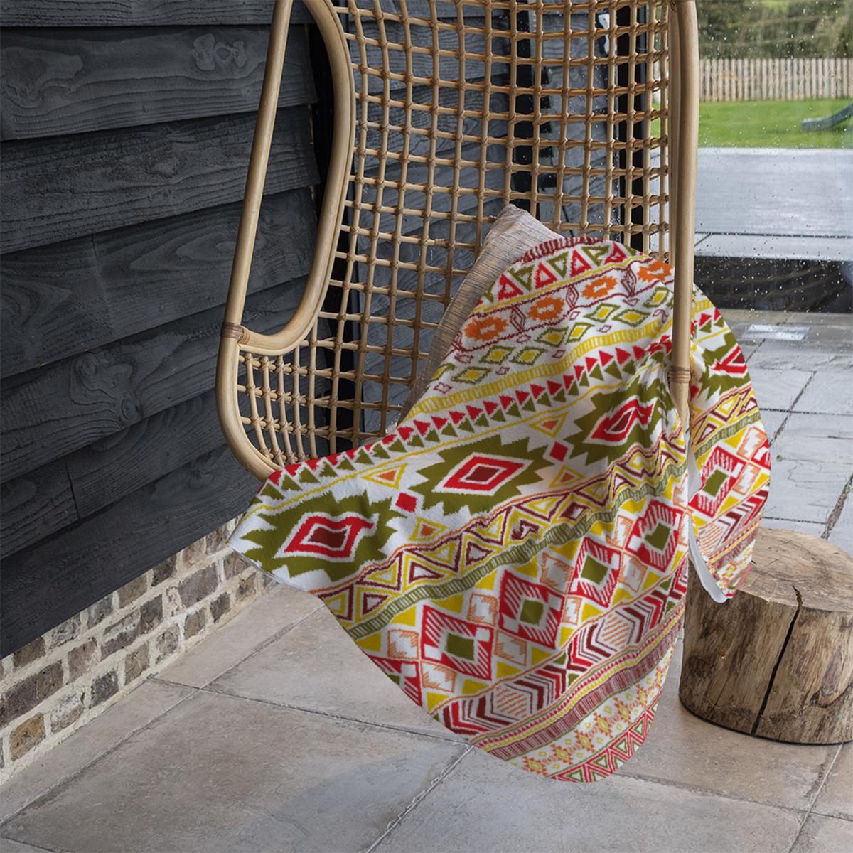 Aztec American Indian Pattern Blanket - Red – image 5