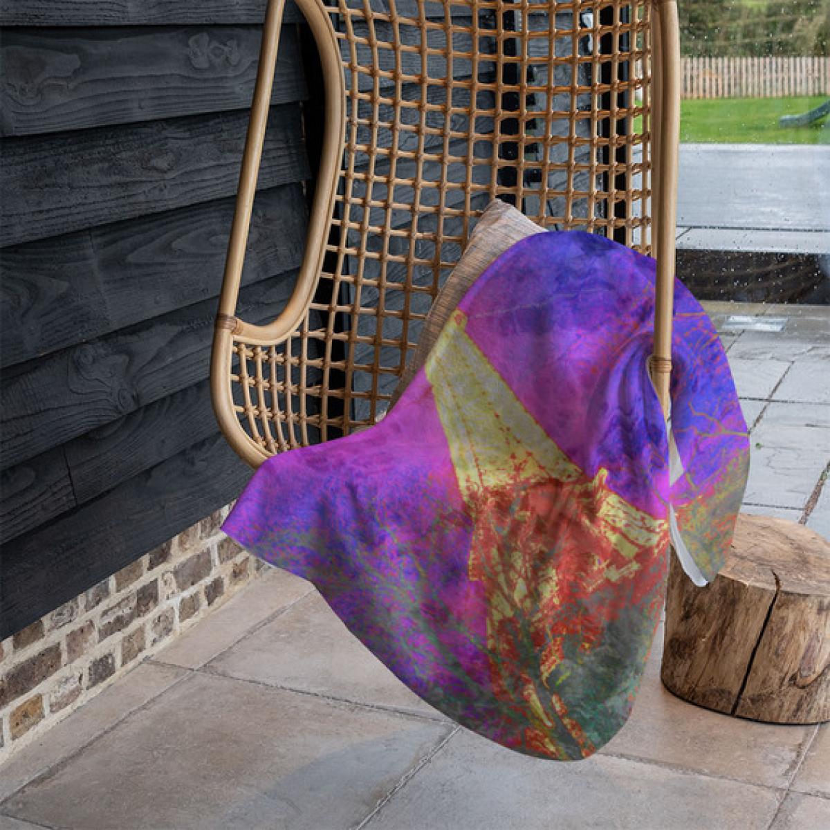 Pinky Tower Blanket - Purple – image 1