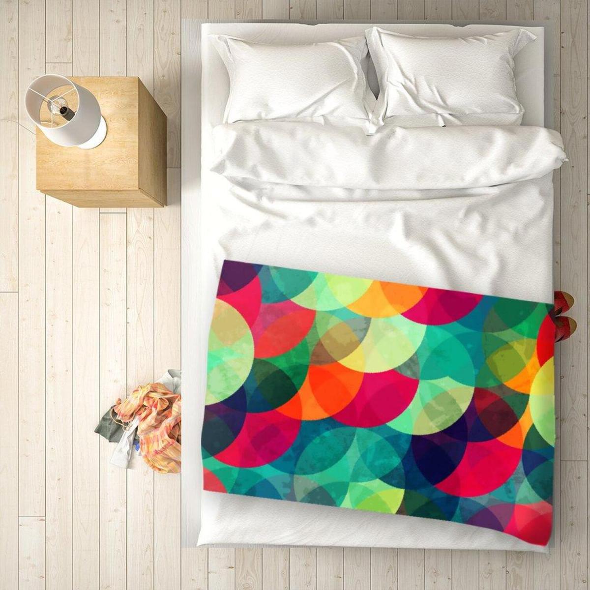 Colourful Grunge Circle Pattern Blanket - Red – image 1