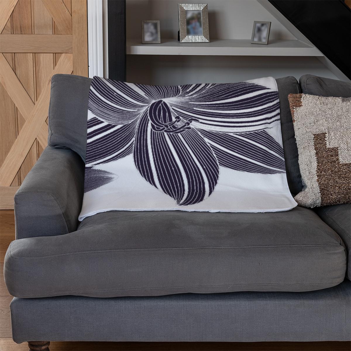 Orchids Blanket - Blue – image 3