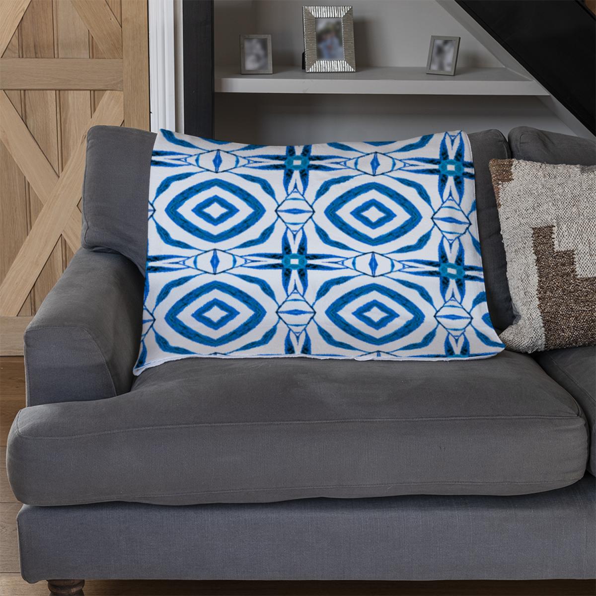 Blue Powerful Blanket - Blue – image 3