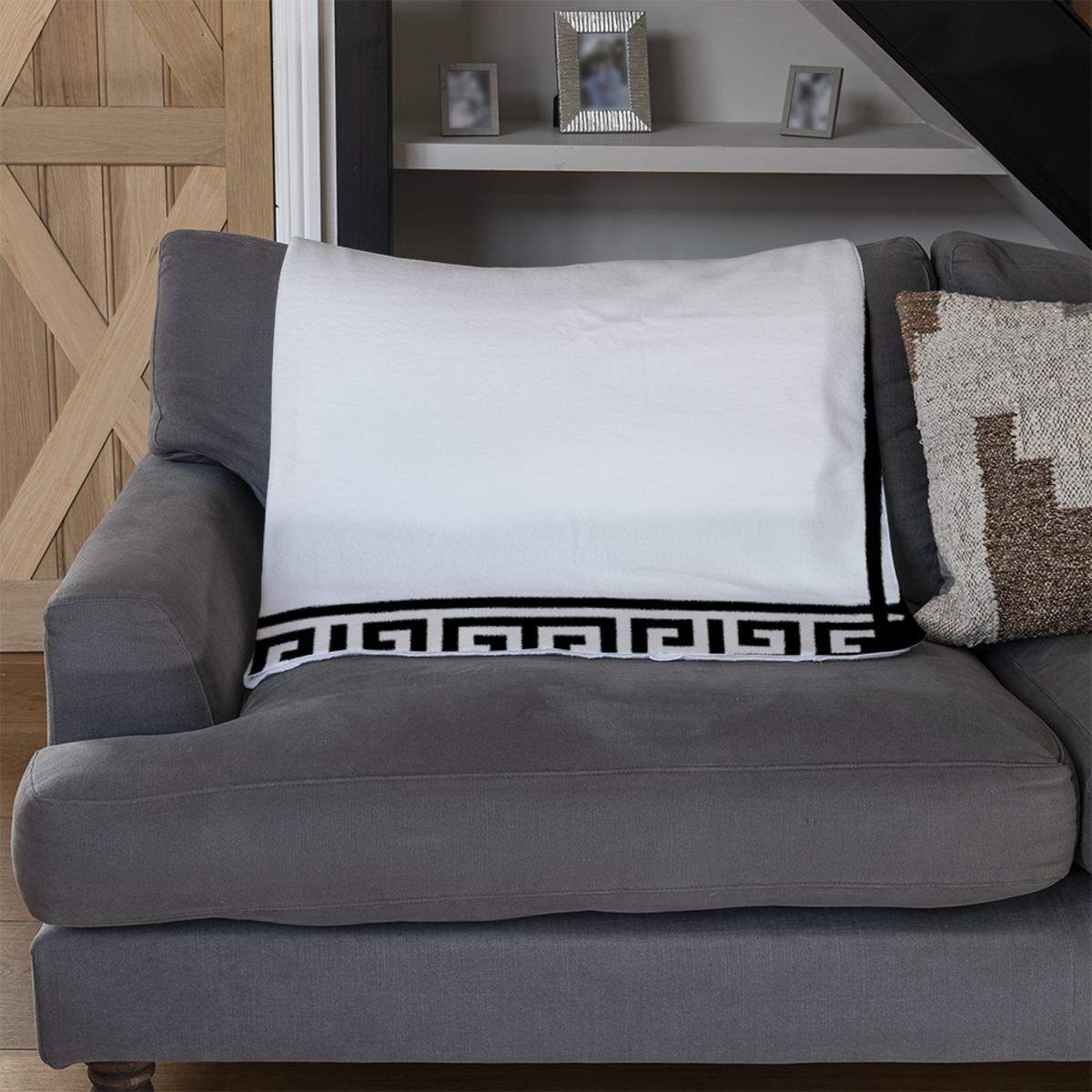 Greek Key Border Frame Blanket - Black – image 3