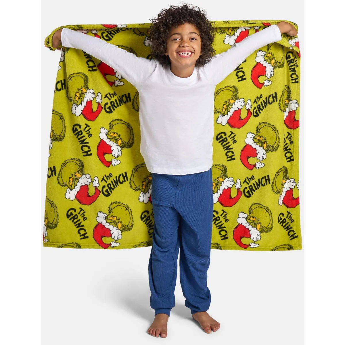 OHS Fleece Grinch Print Throw - Green – image 3