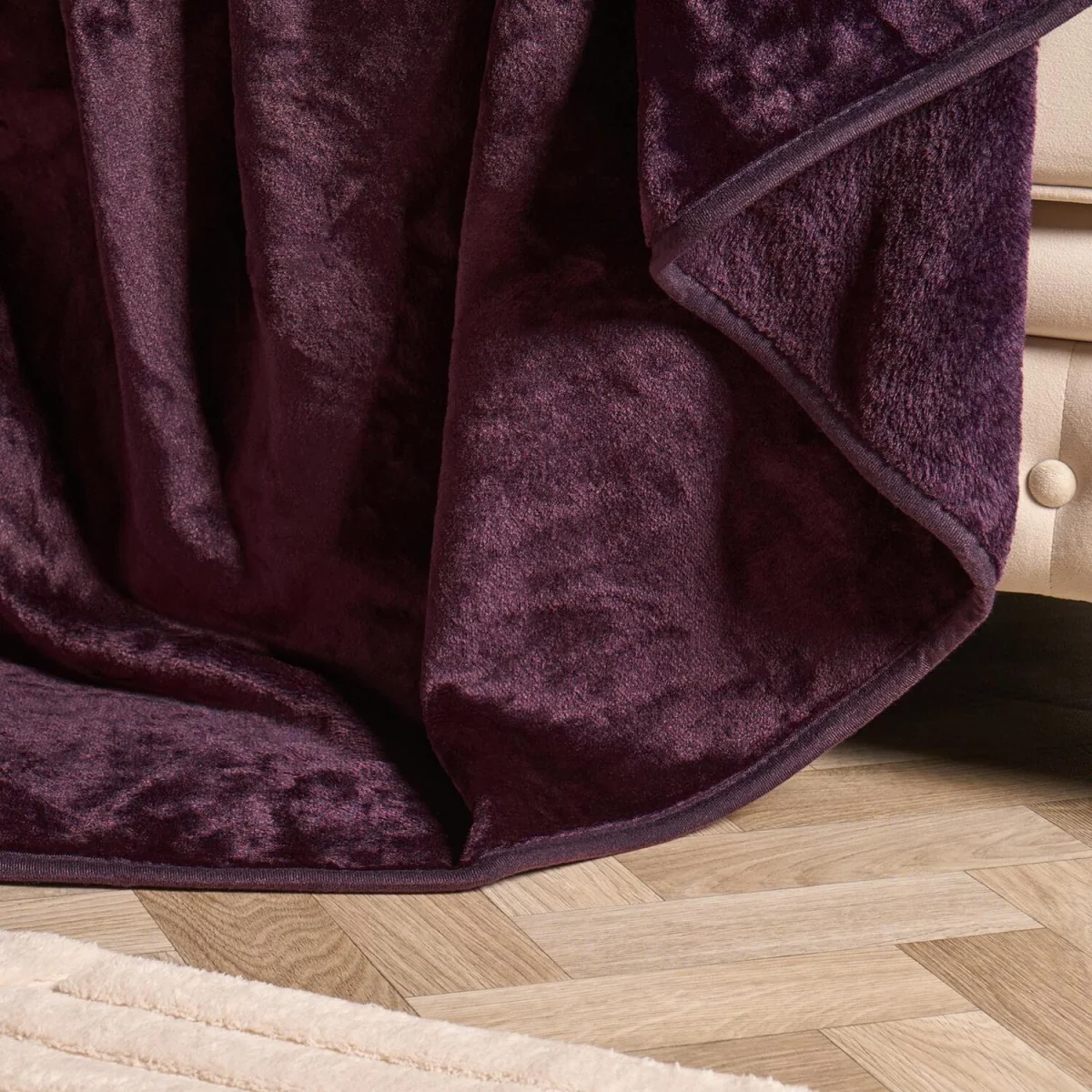 OHS Faux Fur Mink Throw - Burgundy – image 3