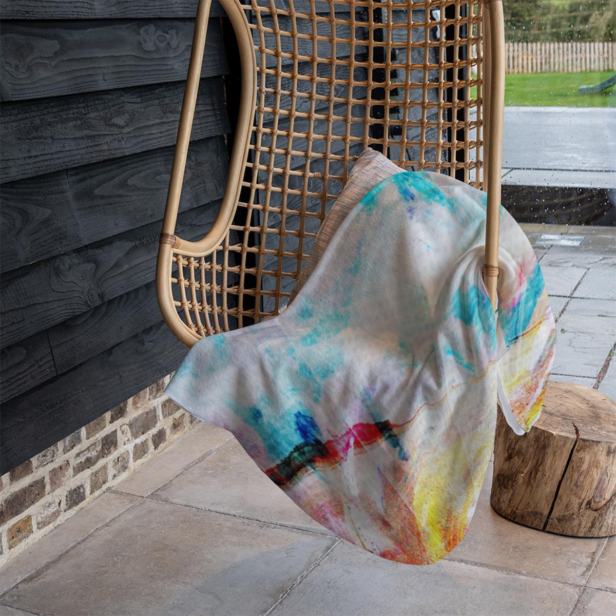 Beach View Cliffs Blanket - Blue – image 5