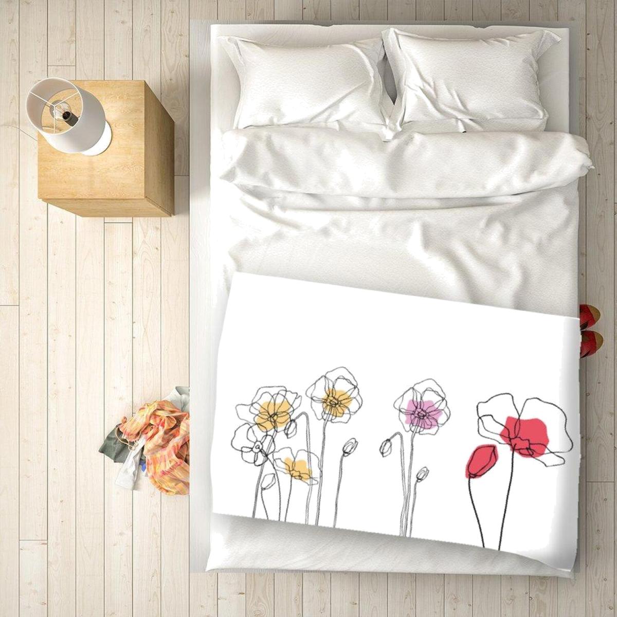 Linear Art Flowers Blanket - White