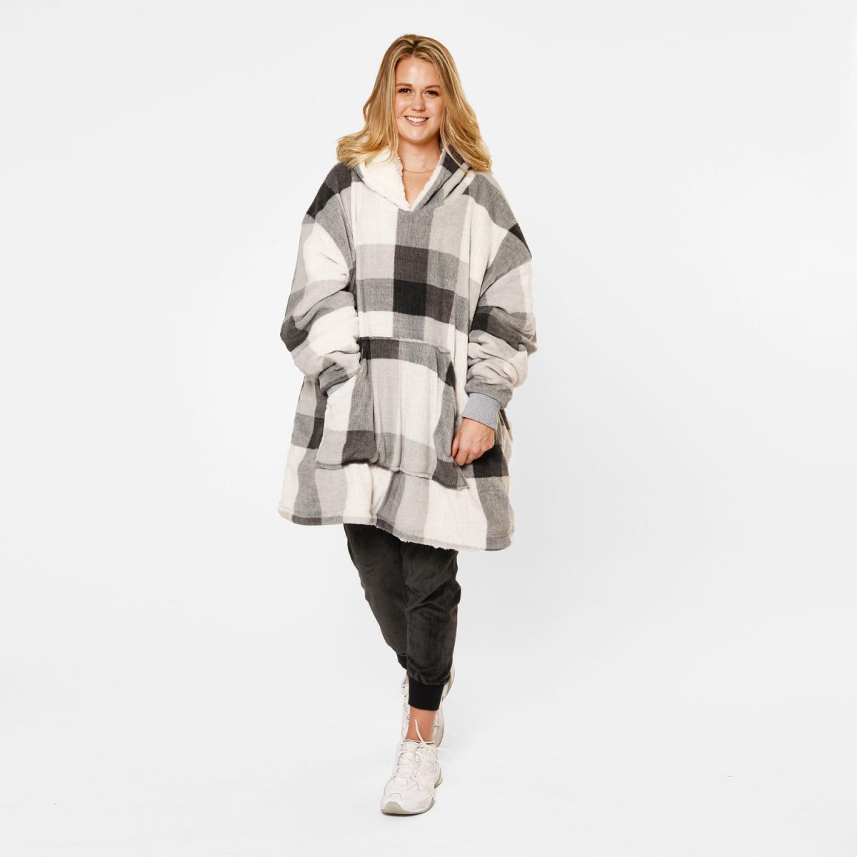 Dreamscene Check Oversized Hoodie Blanket - Grey White – image 2