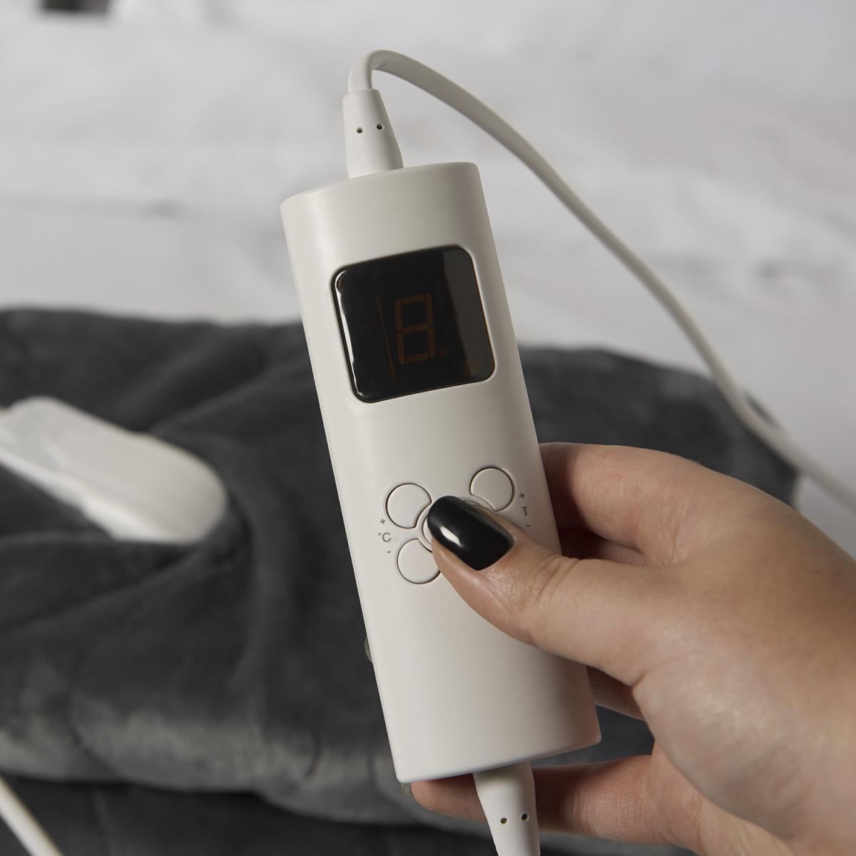 Electric Fleece Blanket – image 4