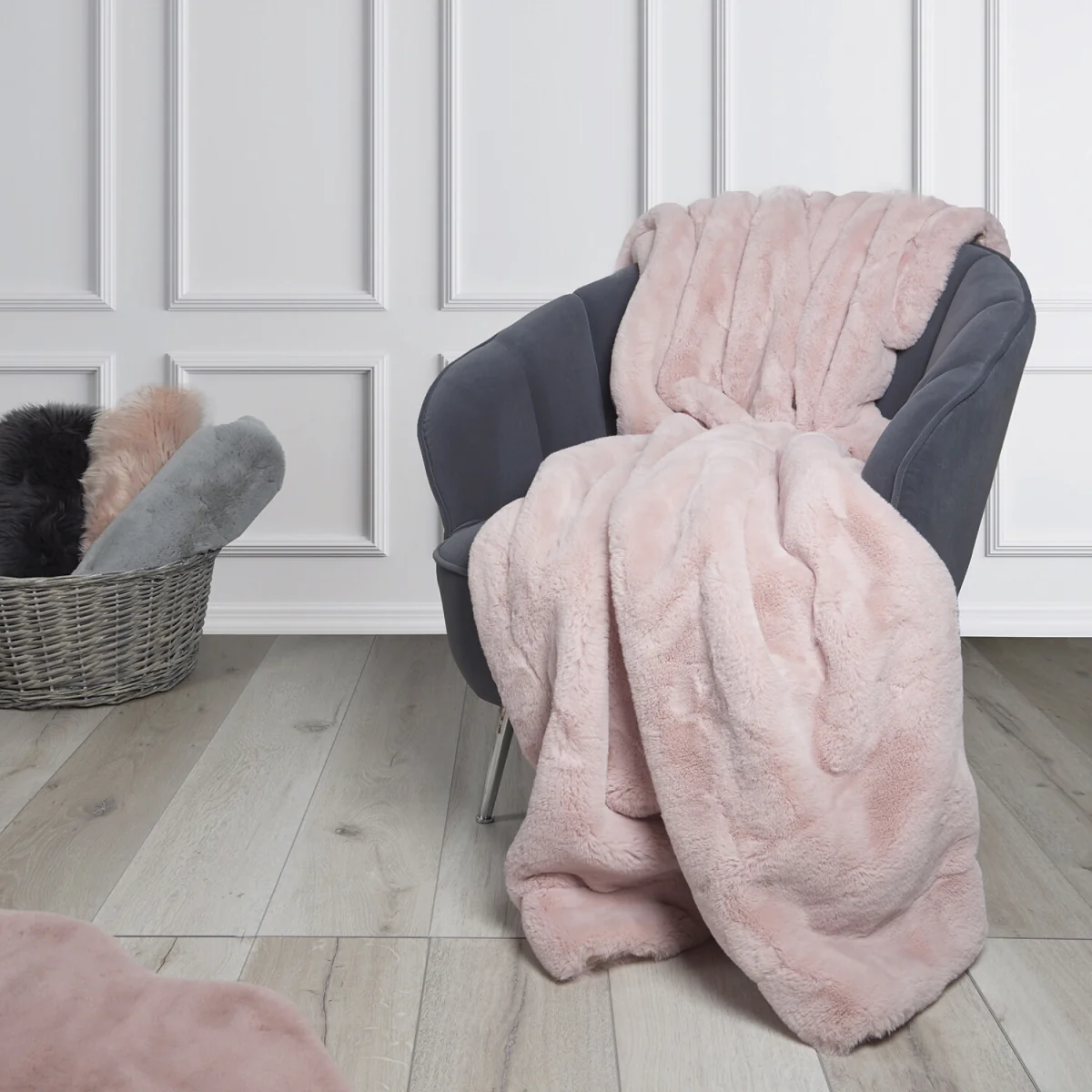Rabbit Faux Fur Throw - Grey / Large – image 12
