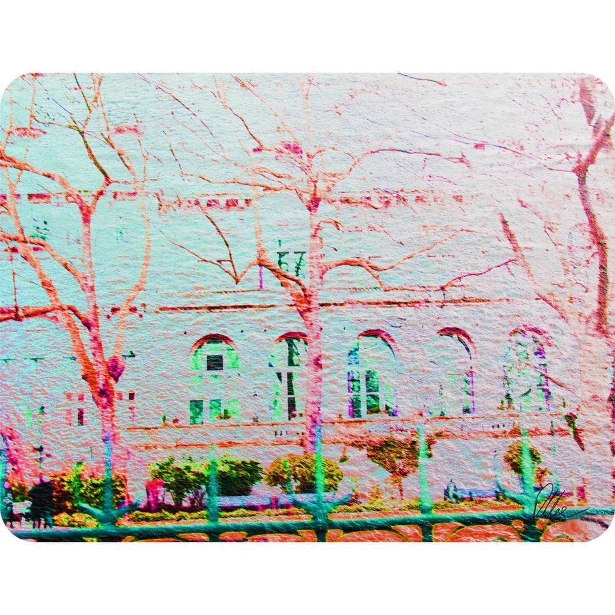 Red Tree In London Blanket - Green – image 2