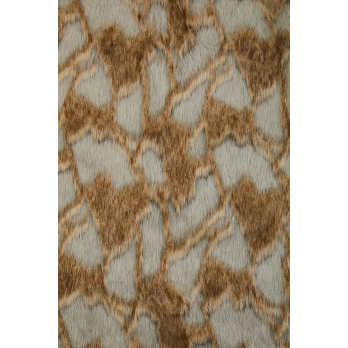 Bosie Lamina Grey And Natural Fur Throw - Natural – image 3
