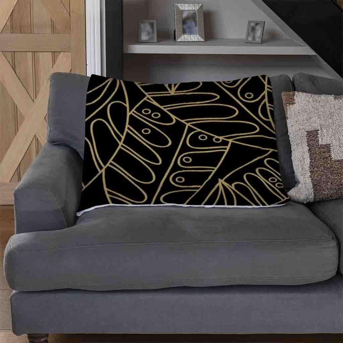Lined Flower Print Blanket - Black – image 3