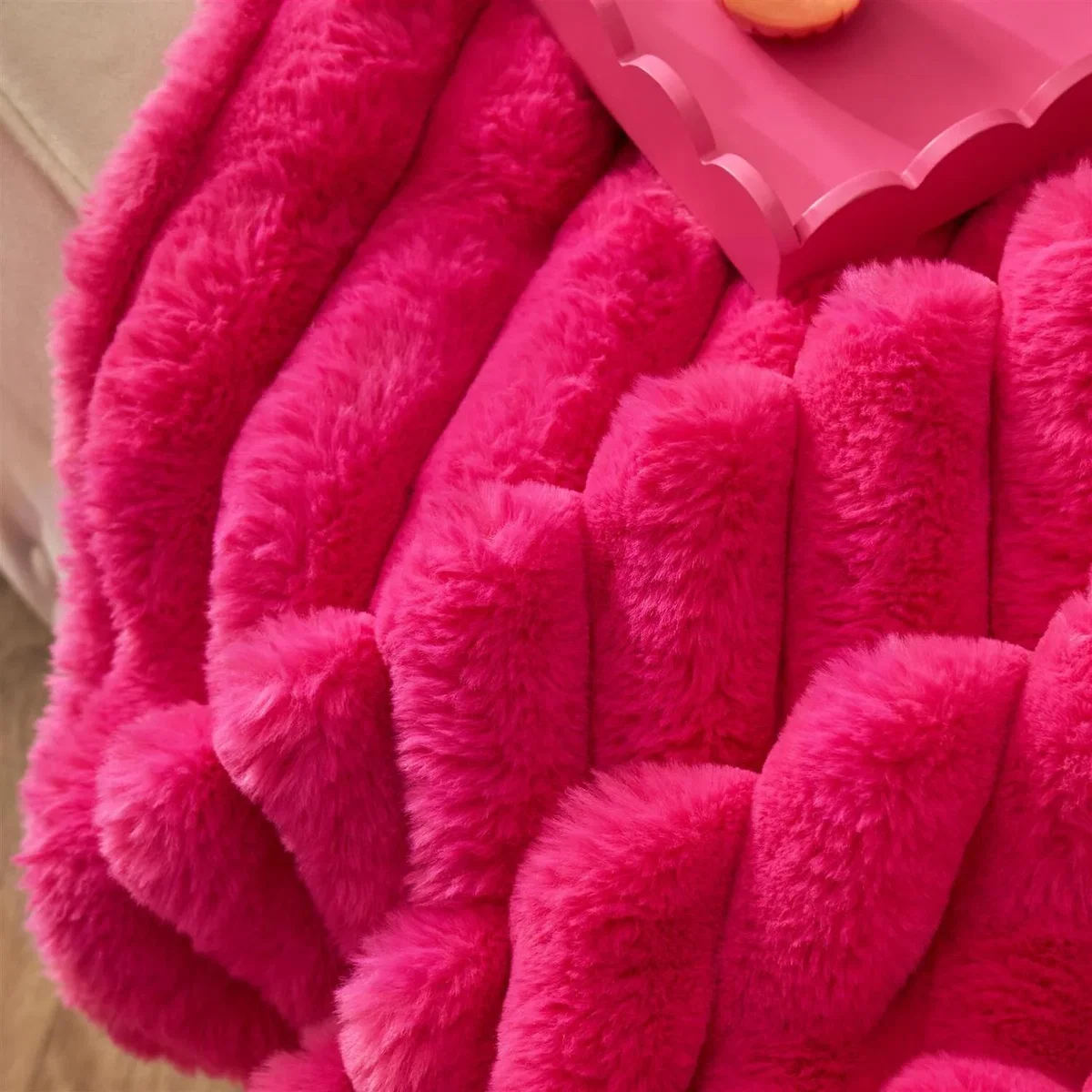 OHS Jumbo Faux Fur Ribbed Throw - Hot Pink – image 3