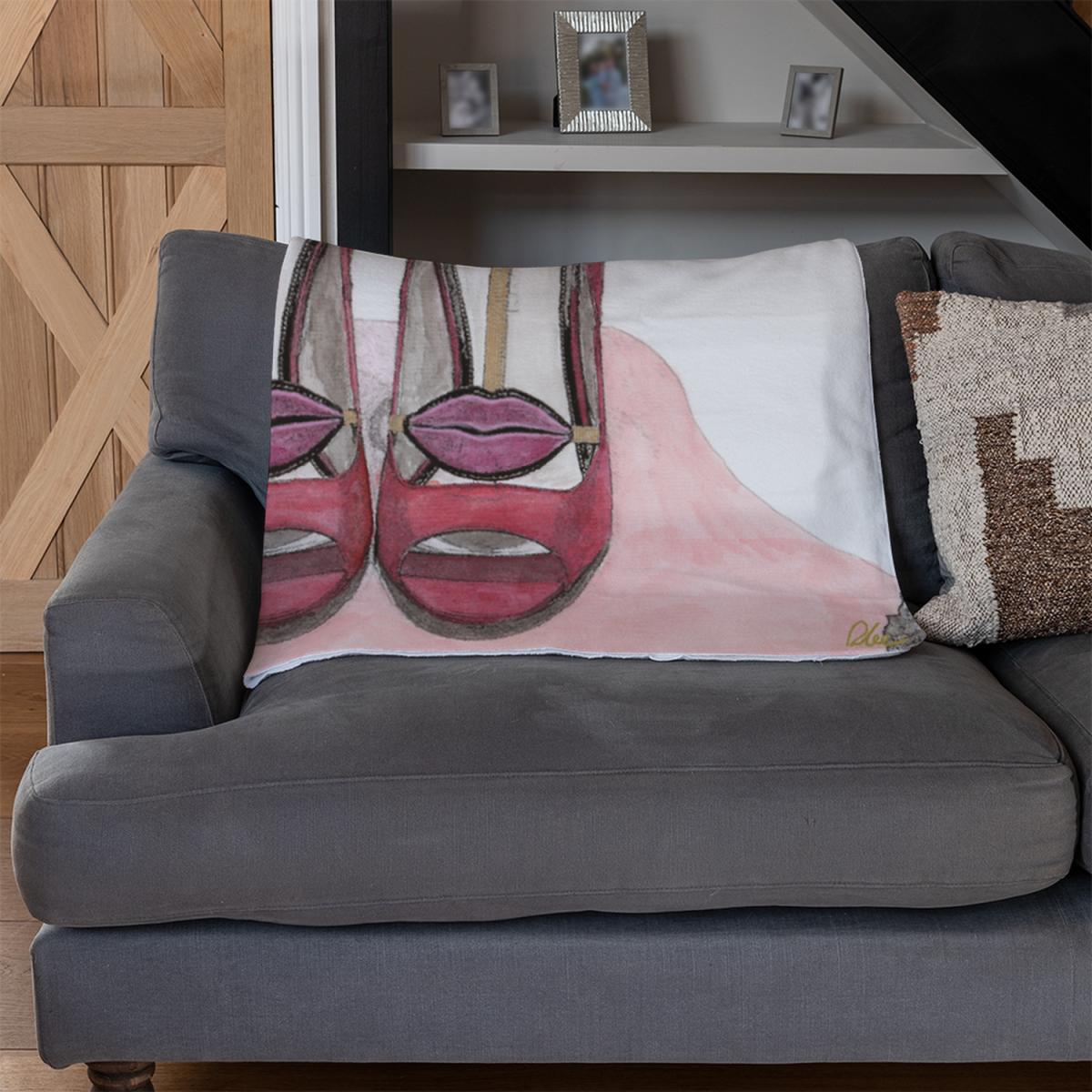 Lips Shoes Blanket - Pink – image 3