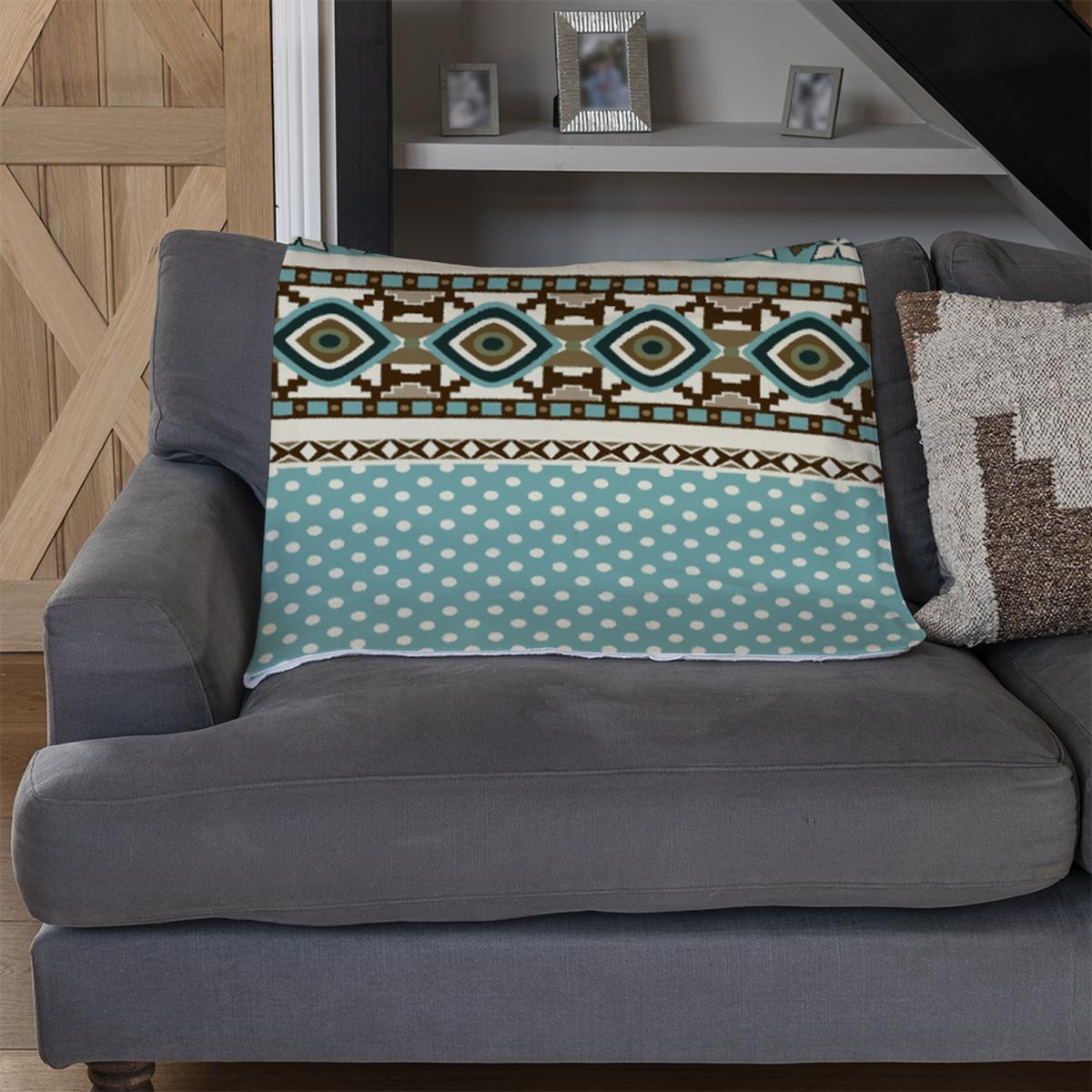 Egyptian Greek Roman Style Blanket - Green – image 3