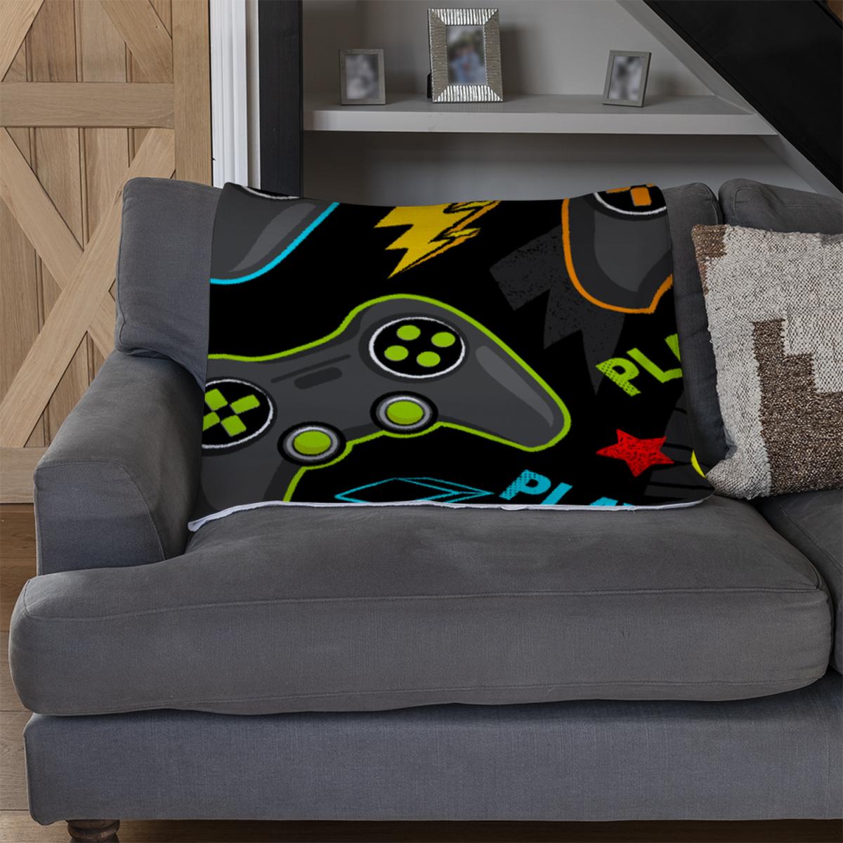 Joystick Game Blanket - Black – image 3