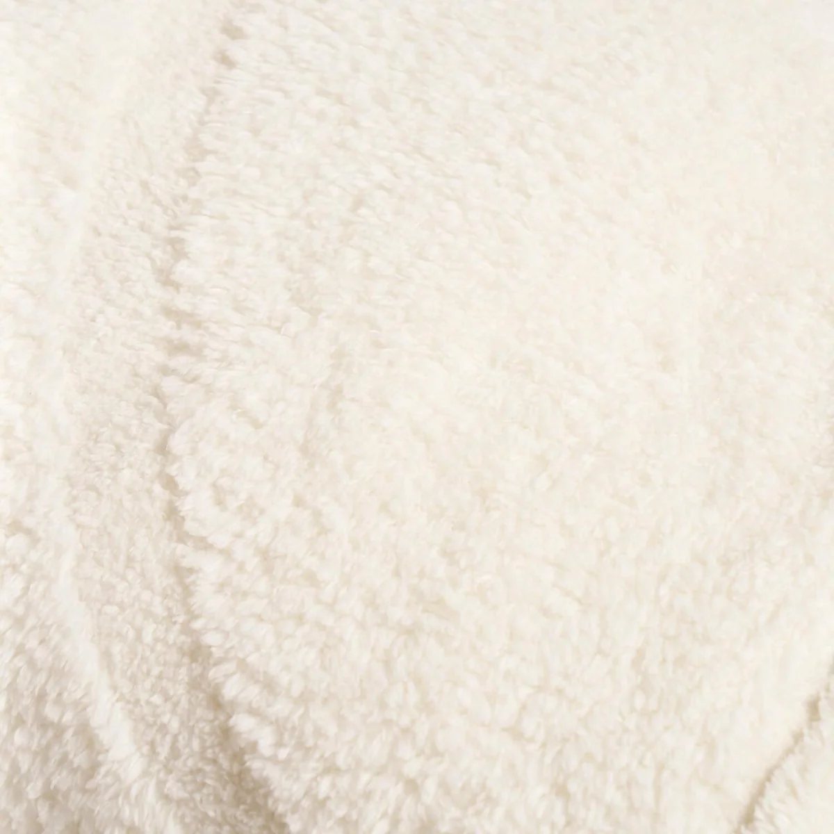 OHS Tufted Contour Teddy Throw - Ivory / 180cm – image 7