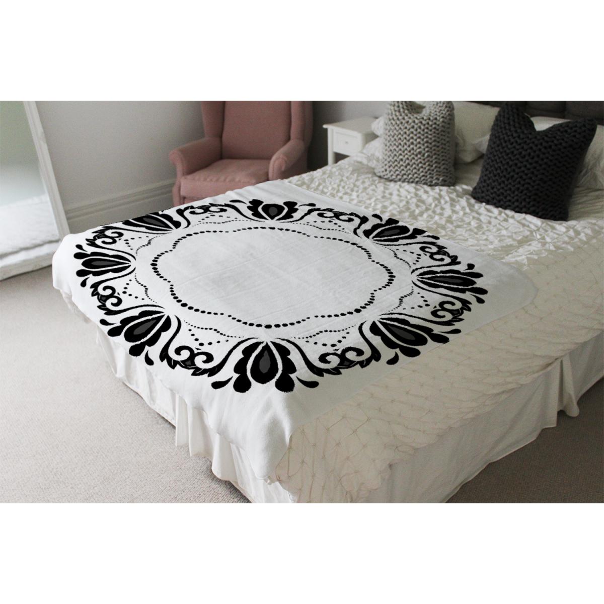 Decorative Floral Element Blanket - Black – image 4