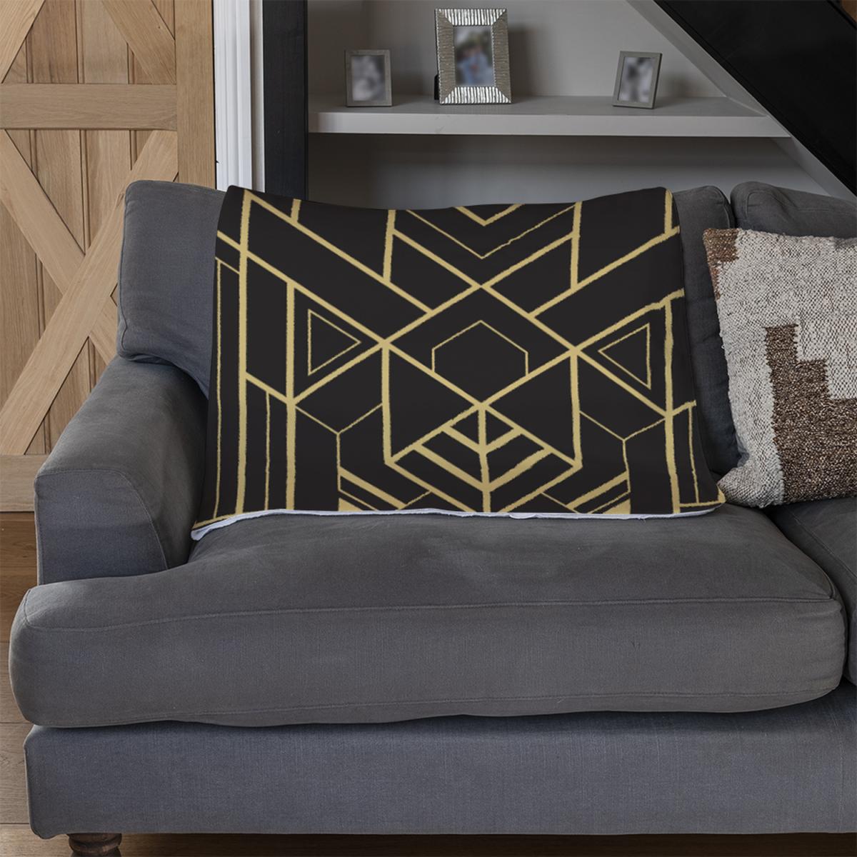 Golden Lined Shape Blanket - Brown – image 3