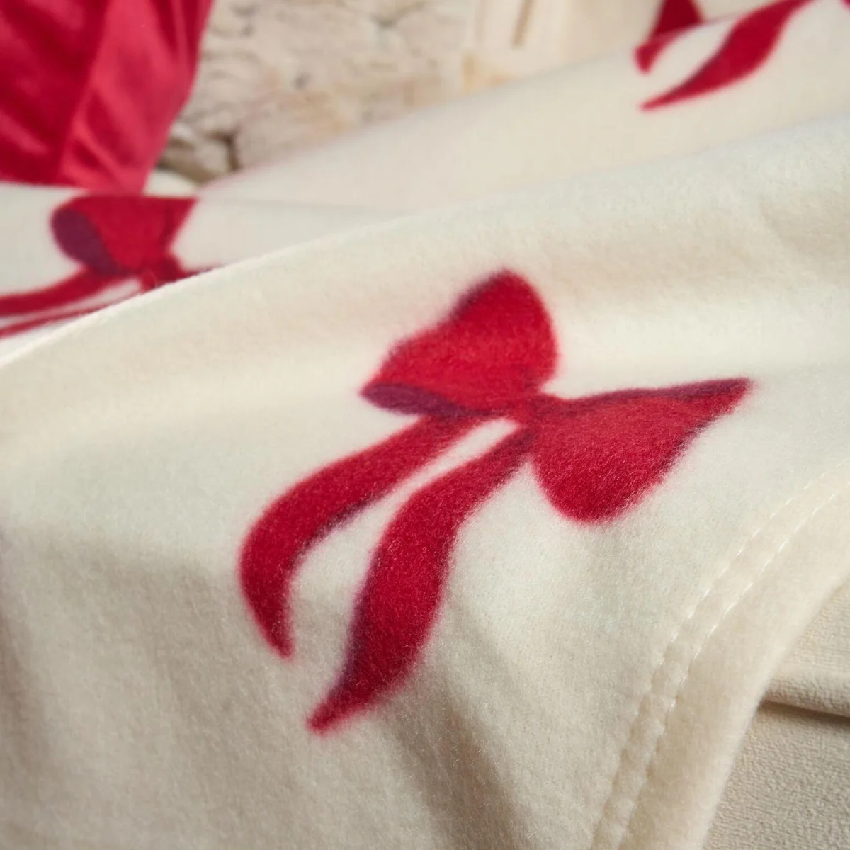 OHS Bow Print Fleece Throw - Cream/Red – image 3