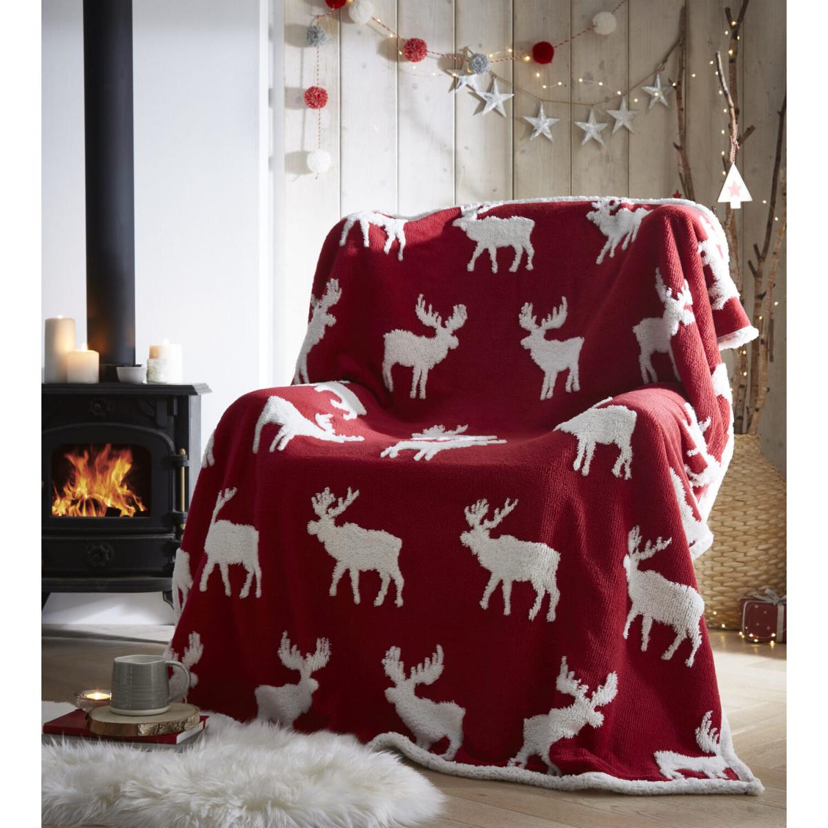 Moose Throw 130x170cm - Red – image 2