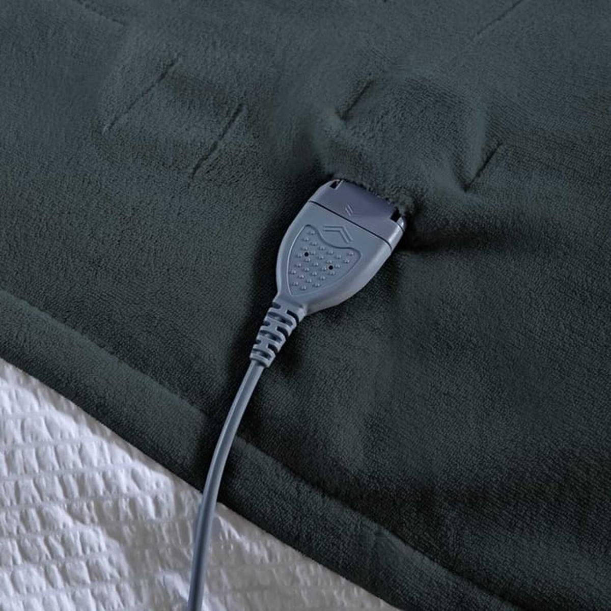 Large Grey Electric Heated Throw  - Grey – image 2