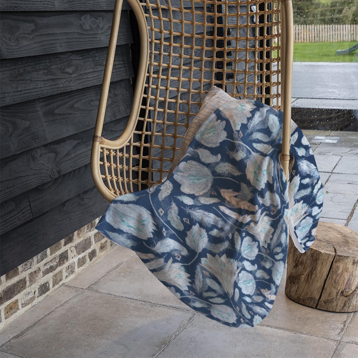 Boho Chic Indigo Pattern Blanket - Blue – image 5