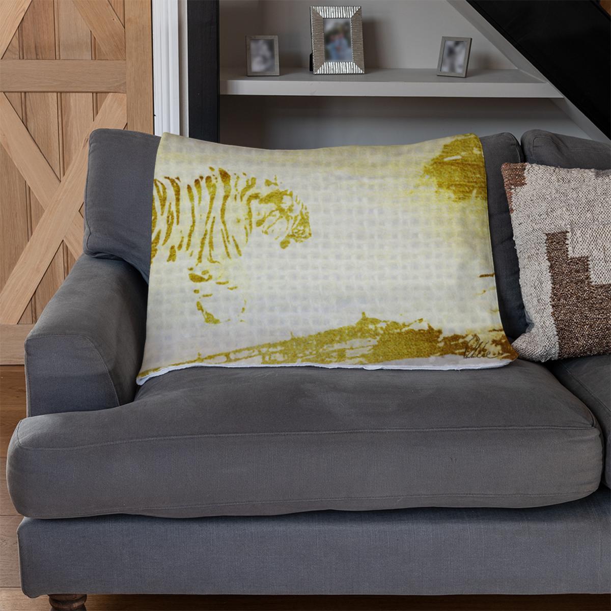 Golden Tiger Search Blanket - Gold – image 3
