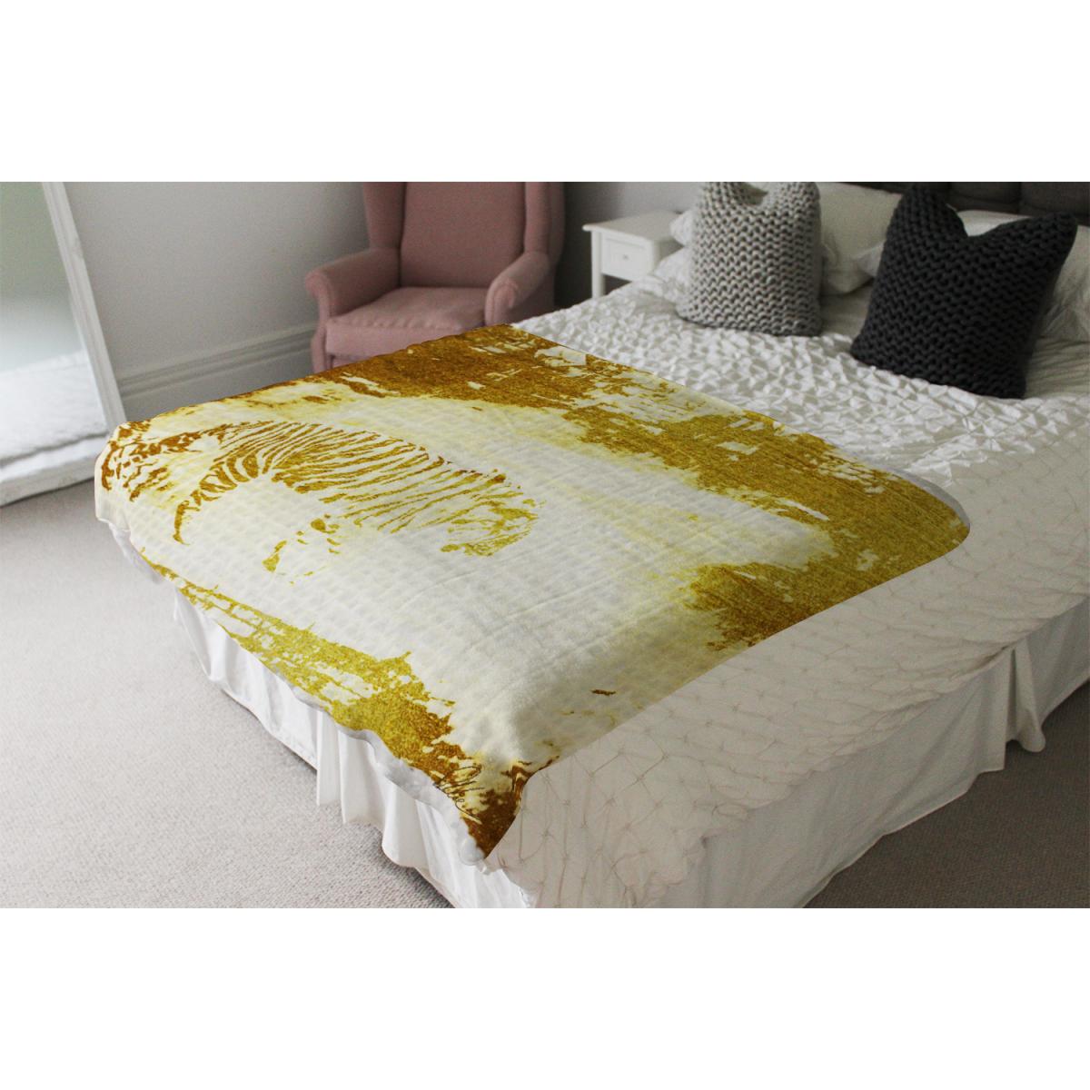 Golden Tiger Search Blanket - Gold – image 4