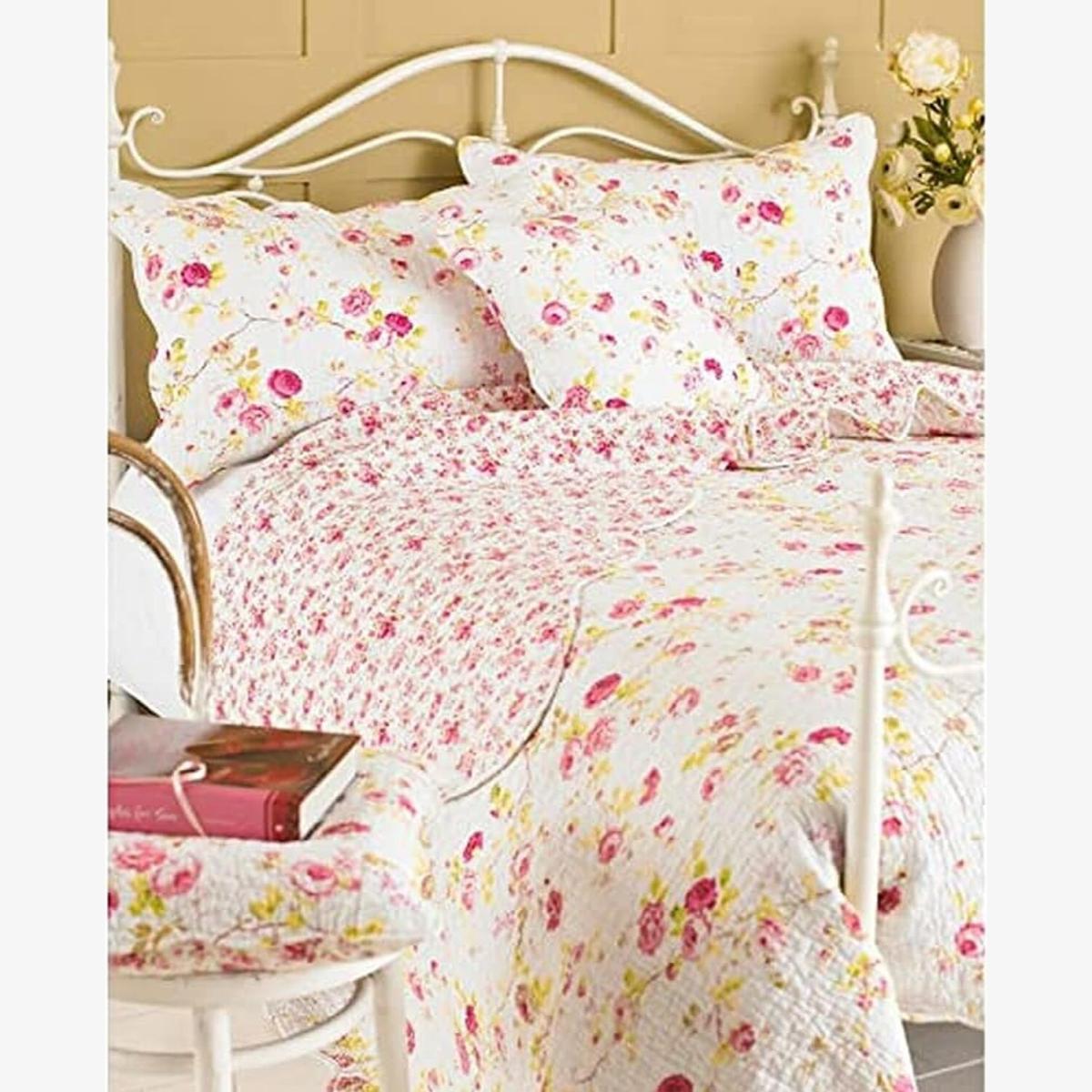 Honeypot Lane Bedspread - Pink
