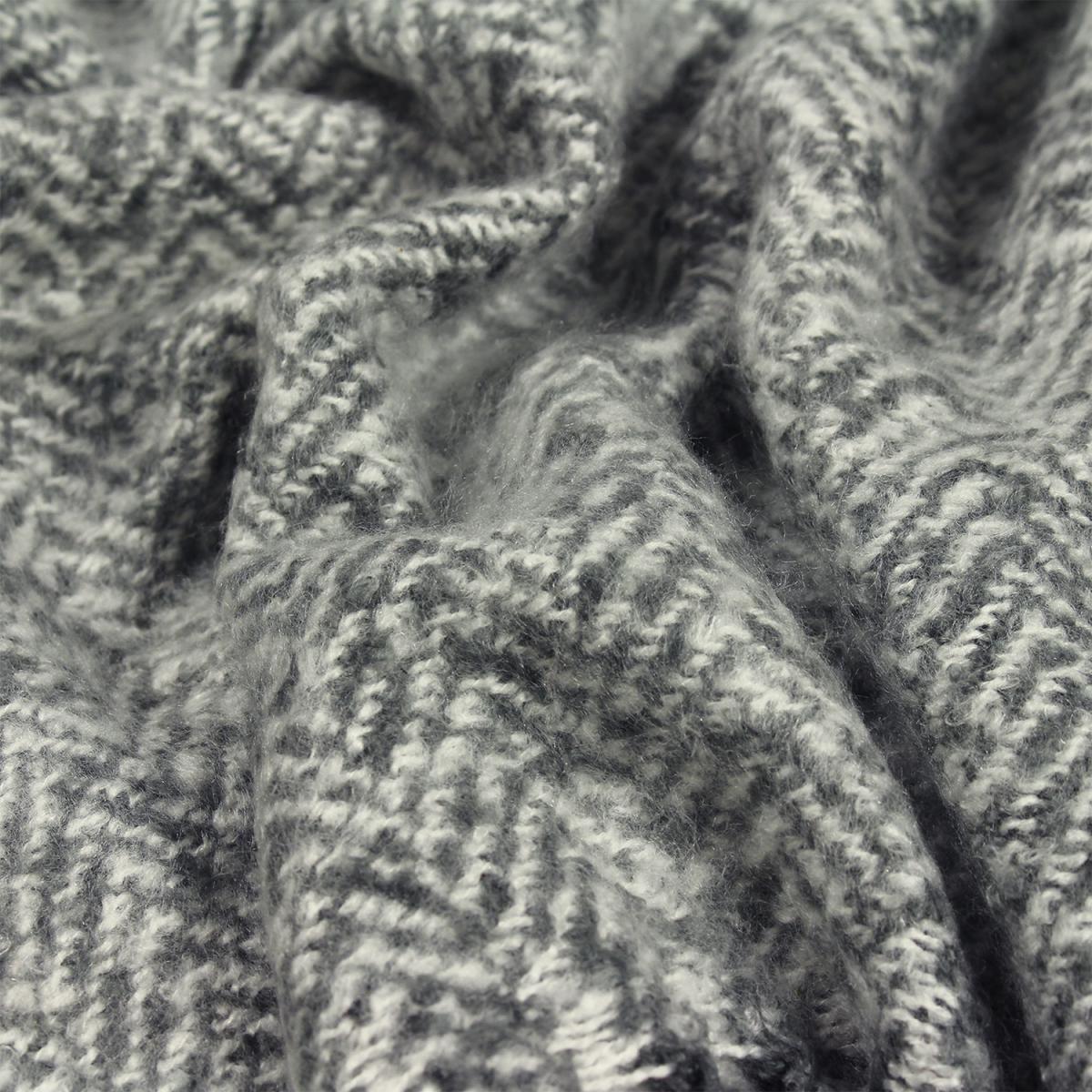 Herringbone Fringed Throw - Grey – image 3
