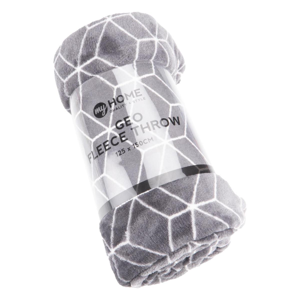 Geometric Fleece Throw - Dark Grey – image 2