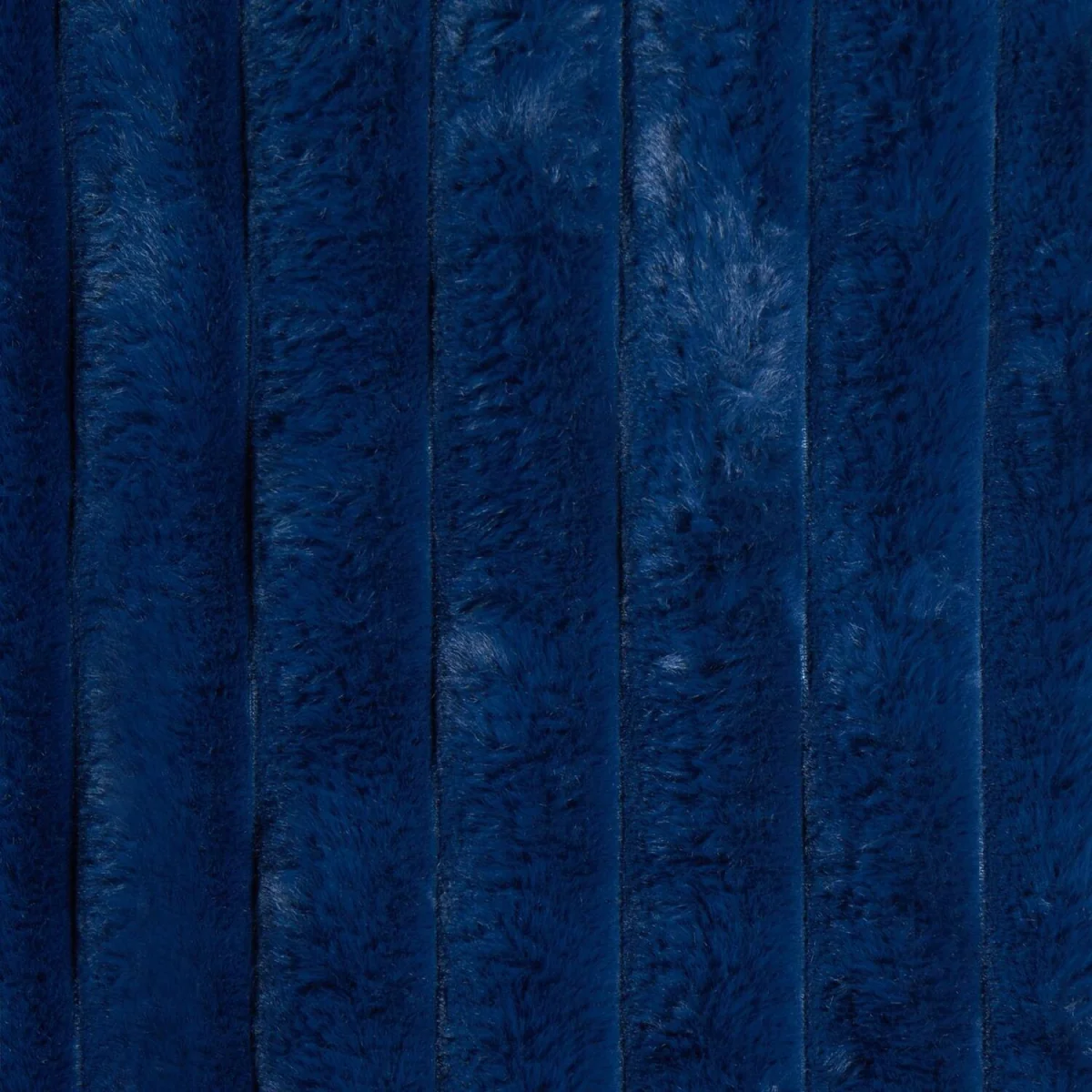 OHS Faux Fur Thick Ribbed Throw - Navy / 125cm / 0.94kg – image 1