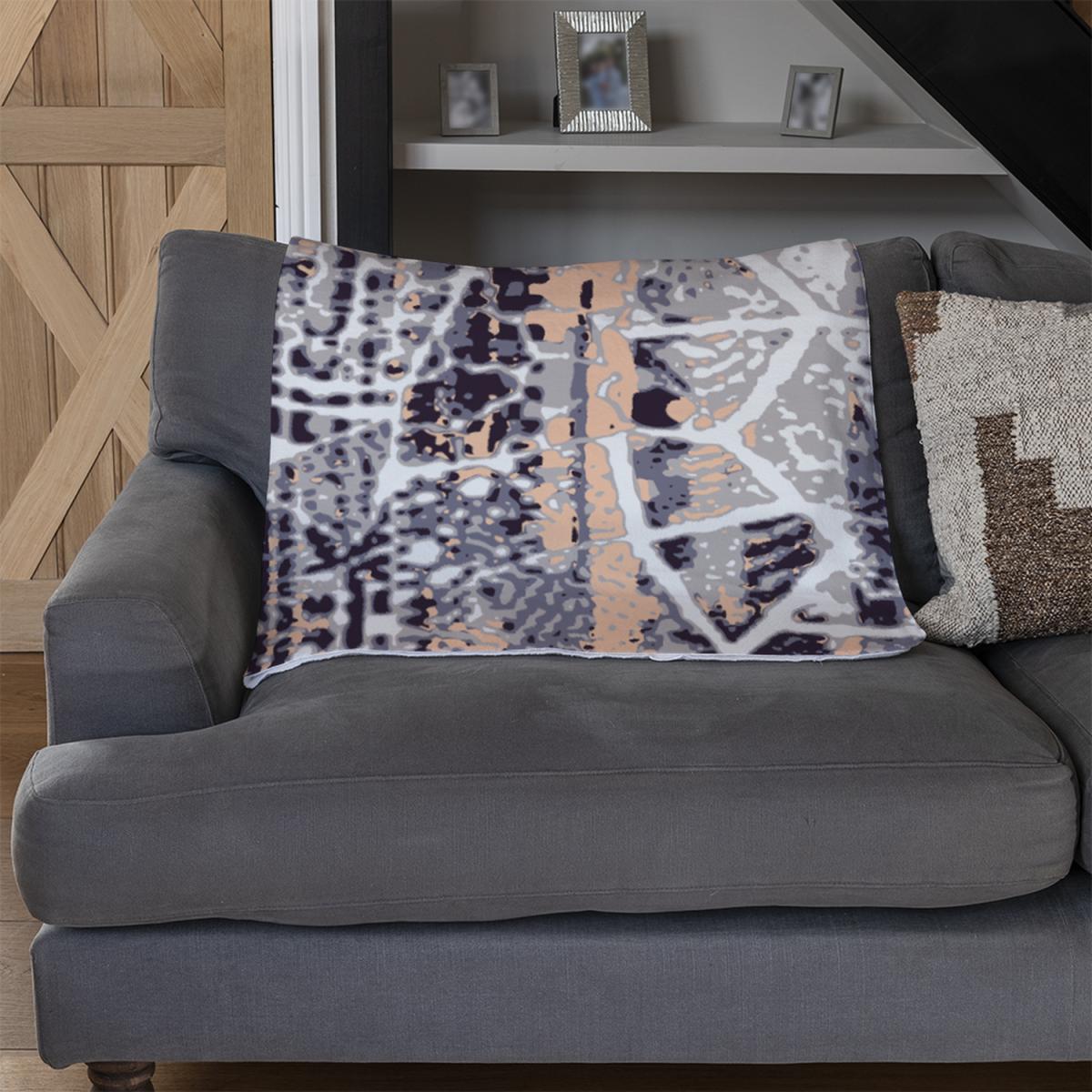 Grunged Print Blanket - Pink – image 3