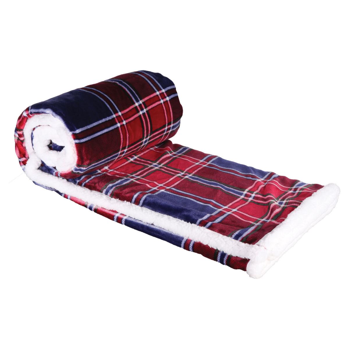 Kinross Tartan Sherpa Throw – image 2