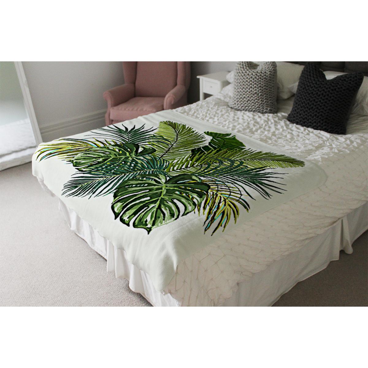 Green Tropical Foliage Blanket - Green – image 4