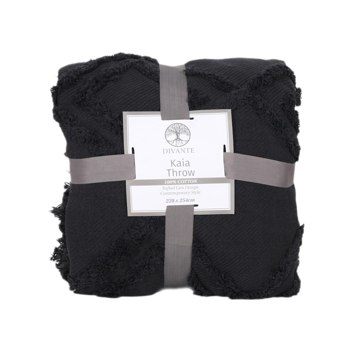 Kaia Tufted Geo Throw - Ecru – image 3