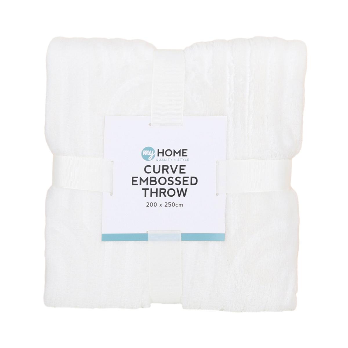 Curve Embossed Throw - Cream – image 2