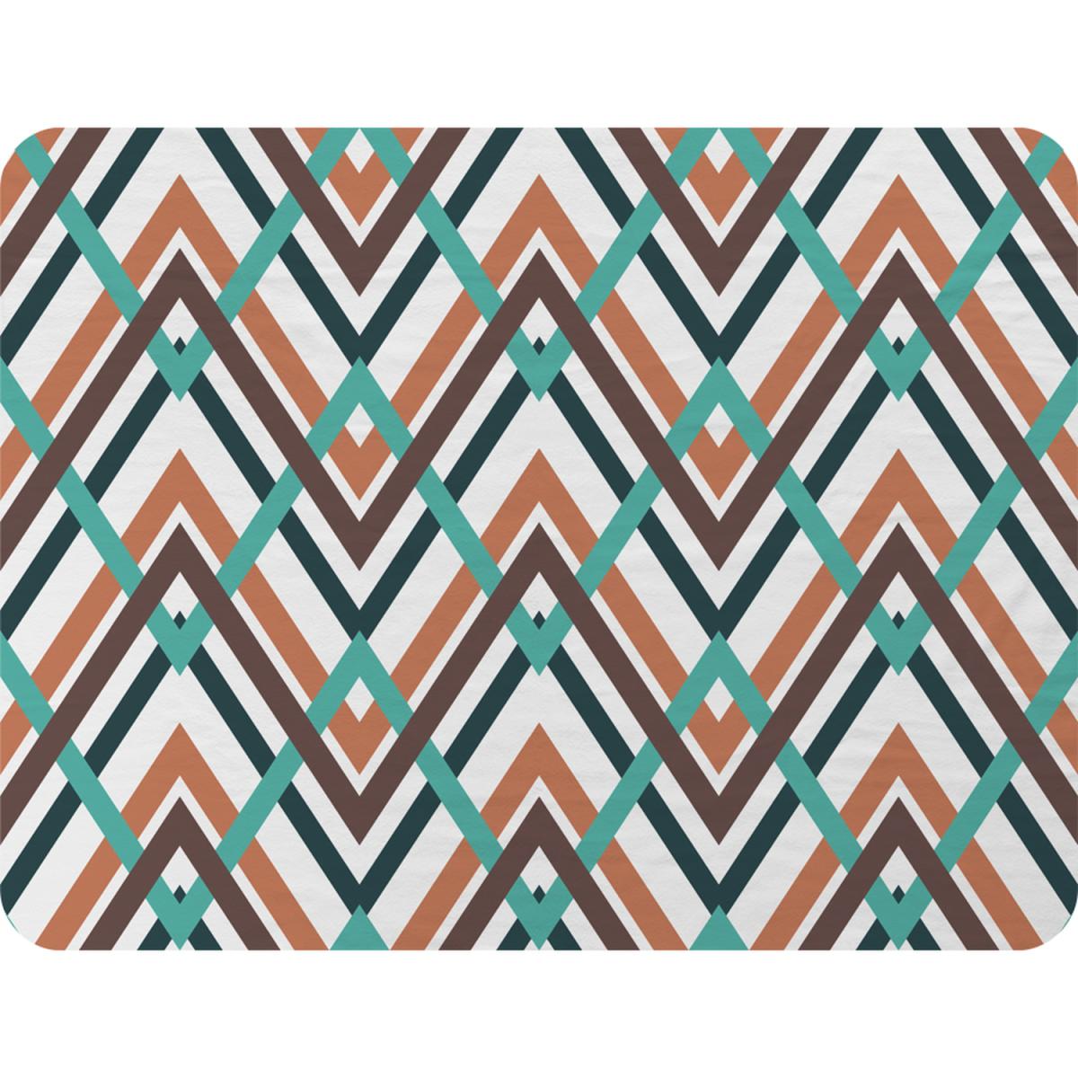 Coloured Geometric Zig Zag Blanket - Green – image 2