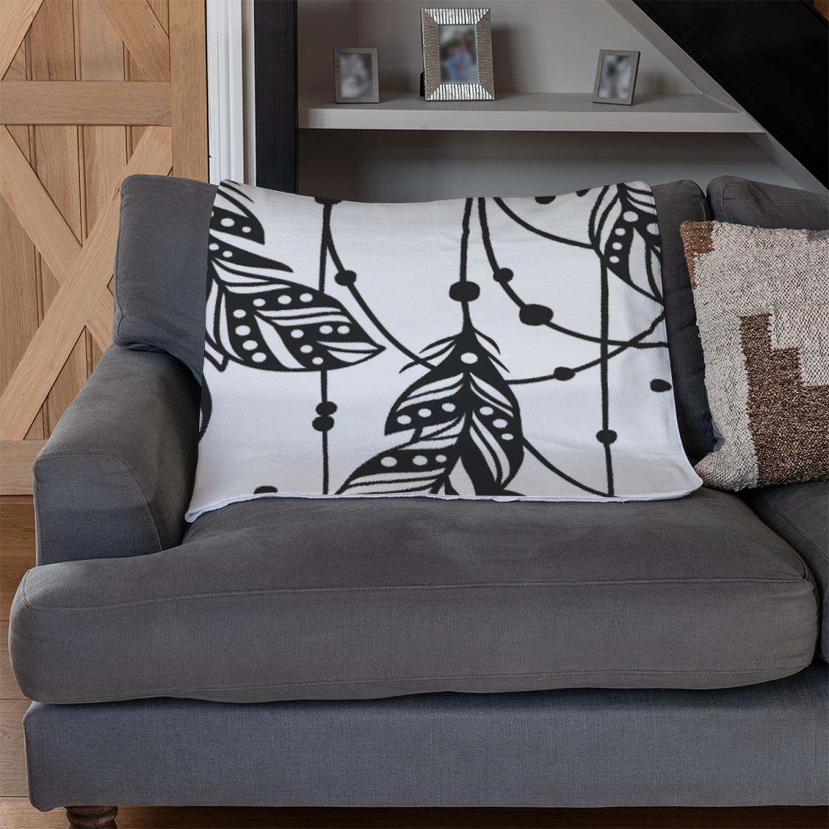 Hand Drawn Bohemian Chic Style Blanket - Black – image 3