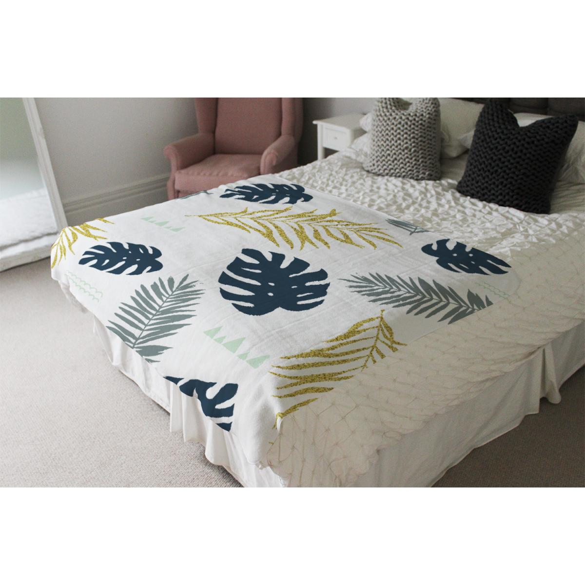 Gold Glitter  Navy Leaves Blanket - Blue – image 4
