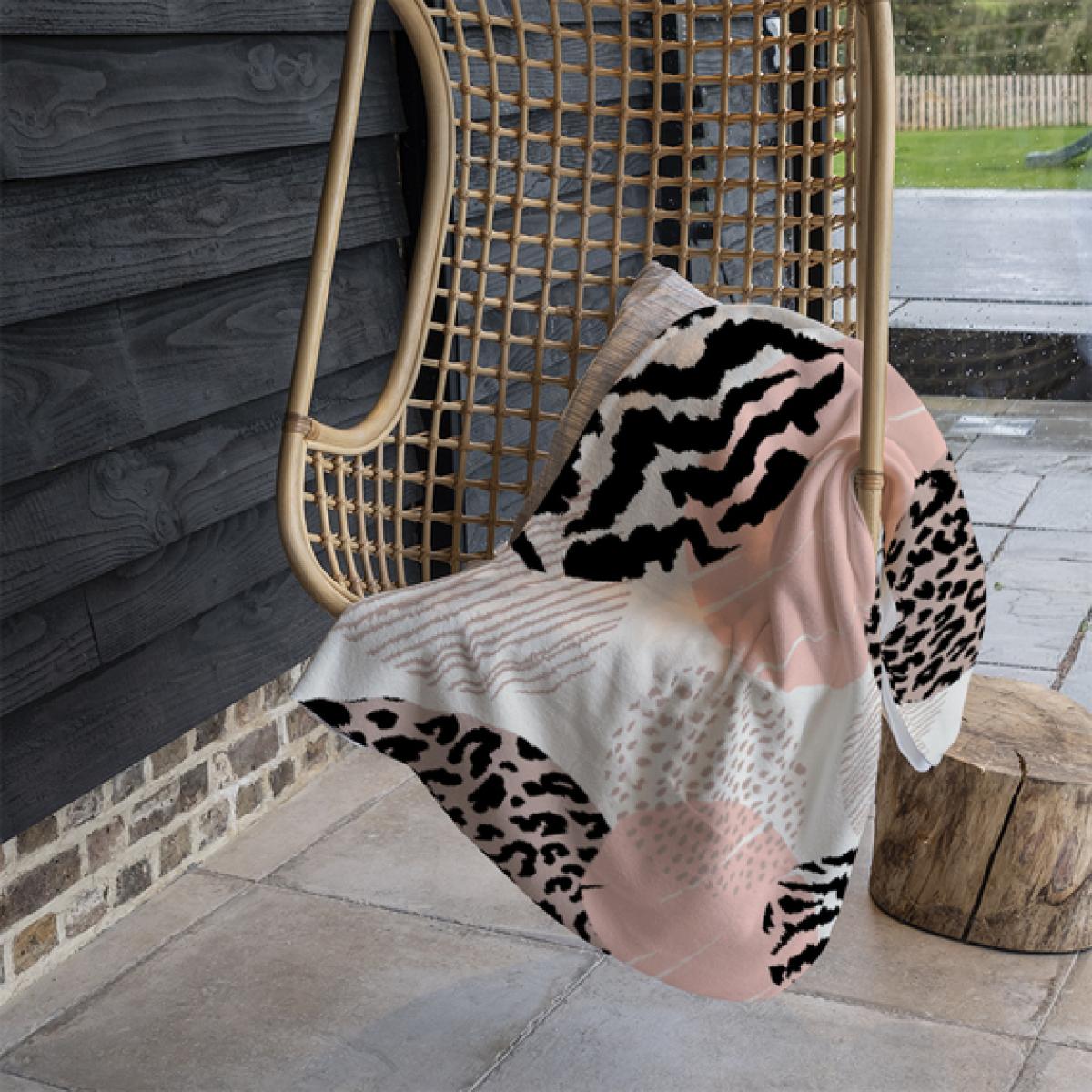 Abstract Geometrics With Animal Print And Circles Blanket - Pink – image 1