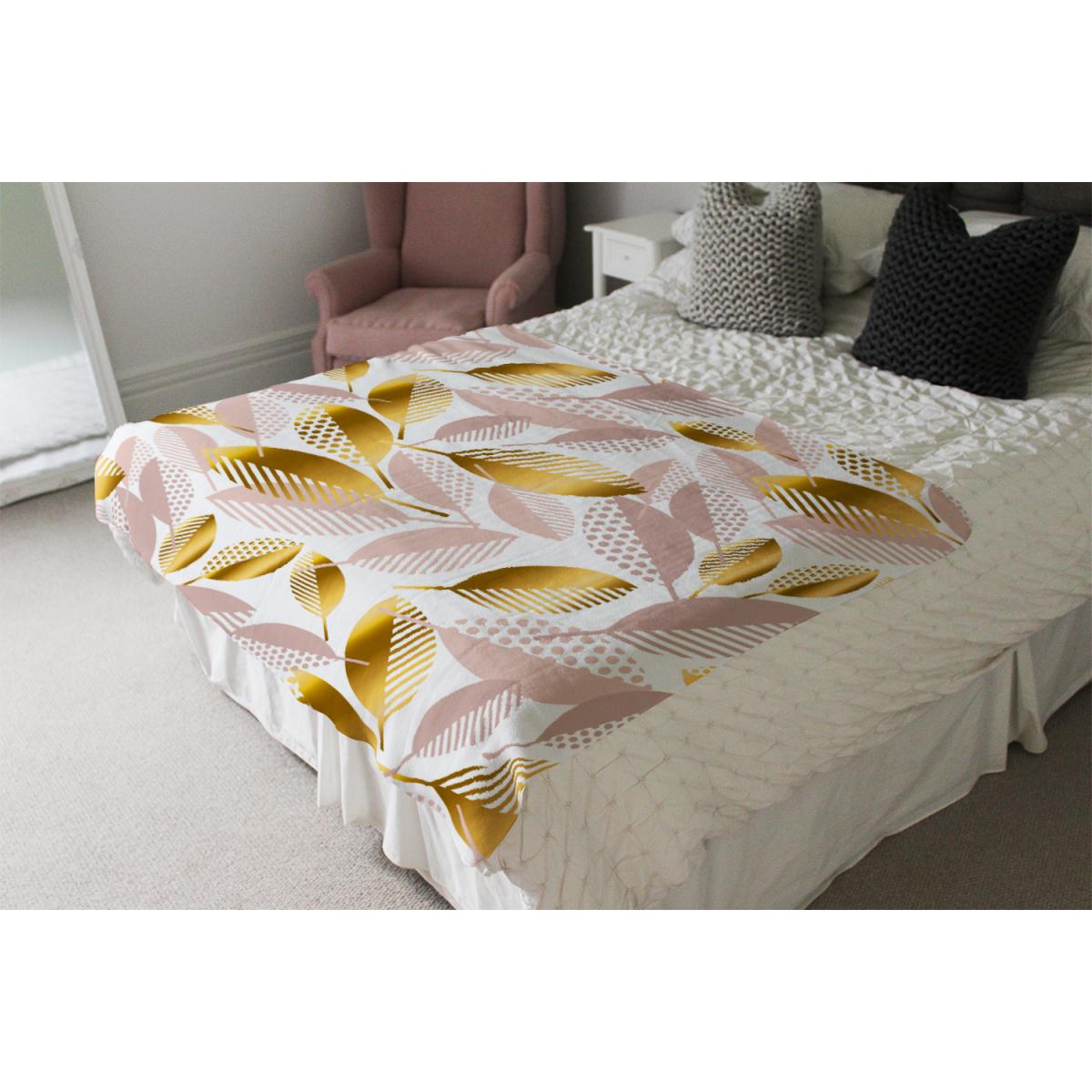 Pastel Rose And Gold Autumn Blanket - Gold – image 4