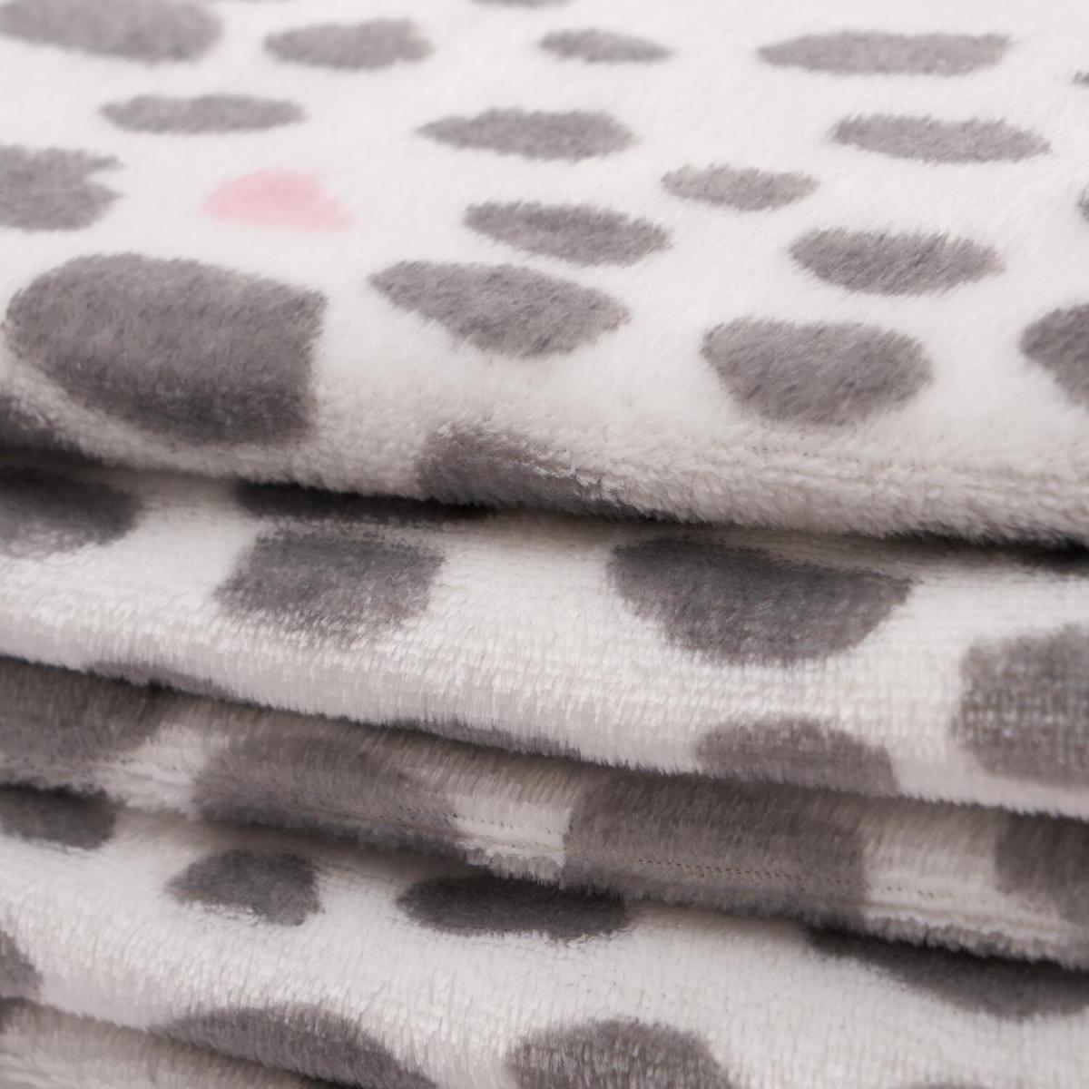 Dreamscene Spotty Ultra Soft Print Fleece Throw Blanket - White / 150cm – image 3
