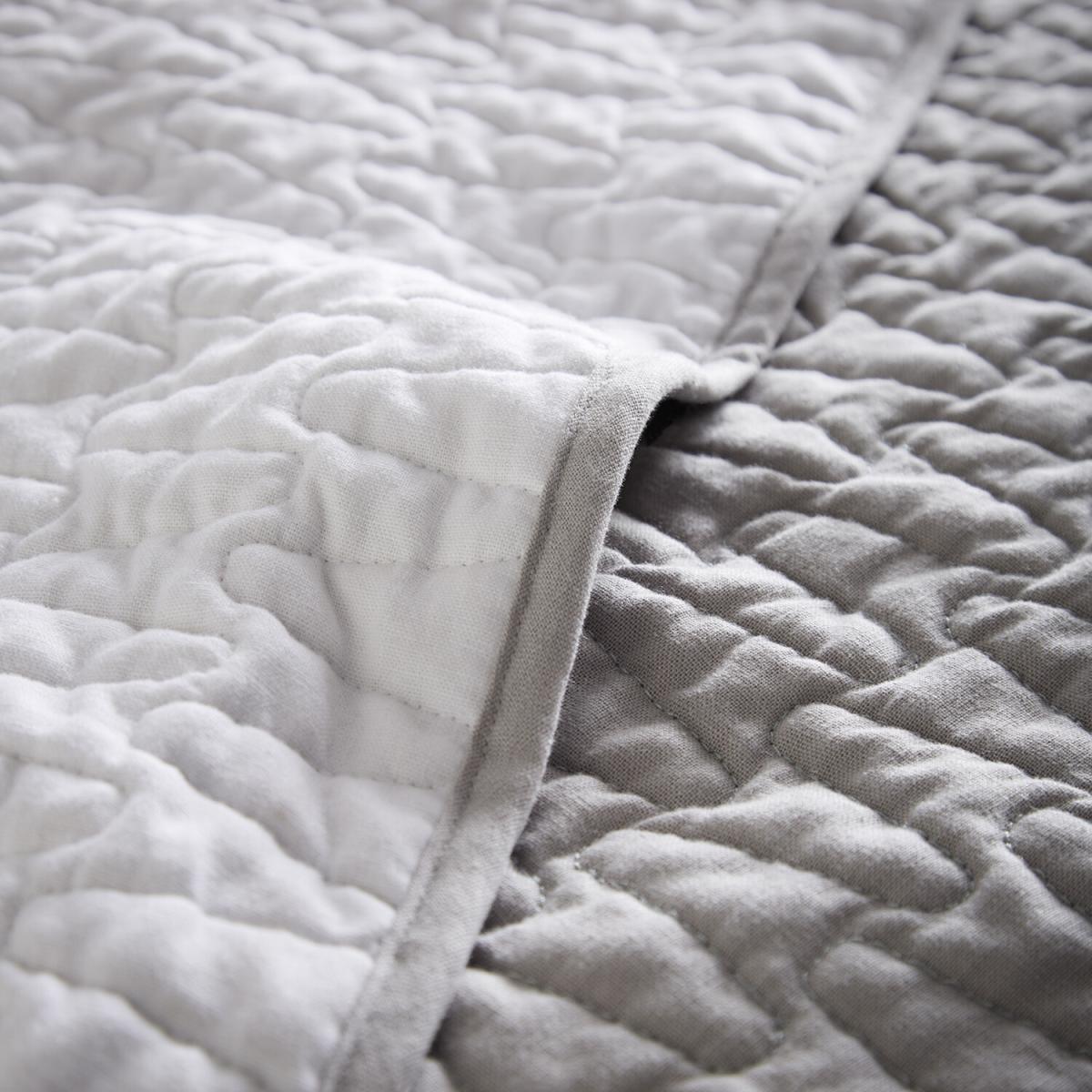 Portfolio Home Aspect Quilted Throwover - White – image 2