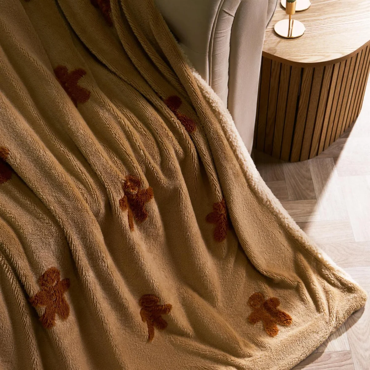 OHS Tuft Gingerbread Print Throw - Beige – image 3