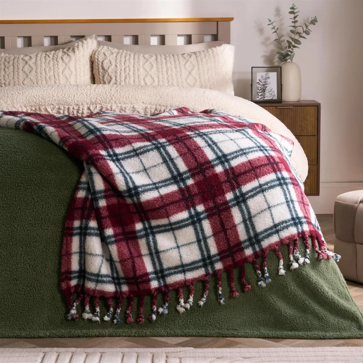OHS Gingham Tassel Throw - Red/Green – image 2
