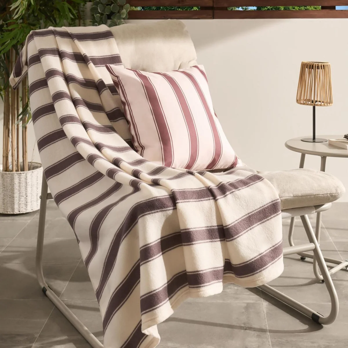 OHS Vintage Stripe Fleece Throw - Chocolate – image 2