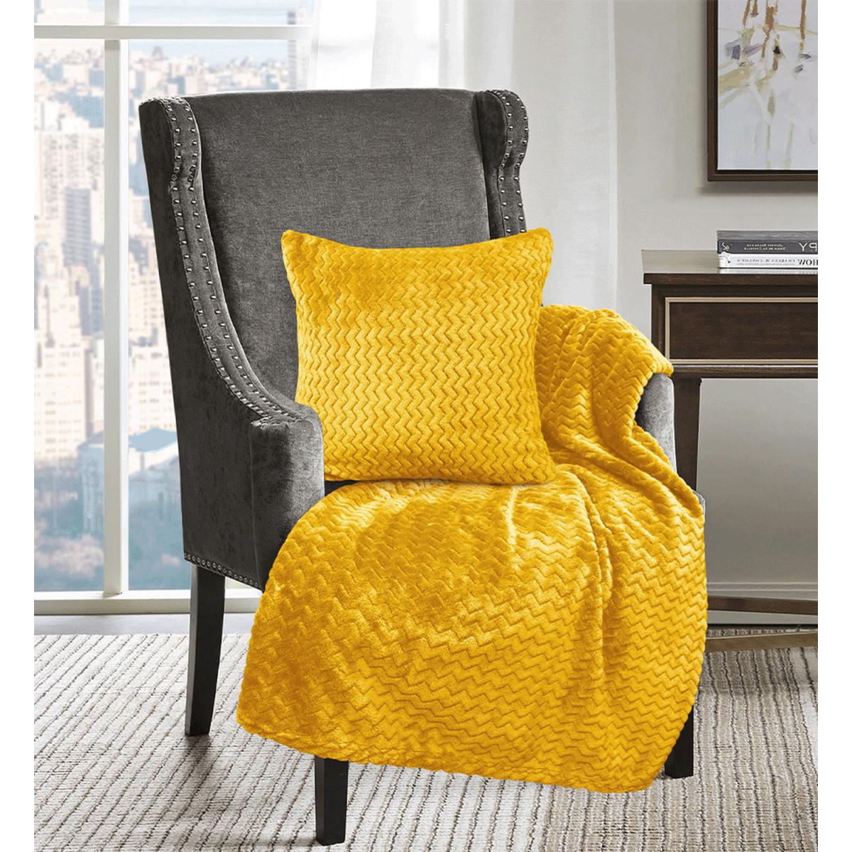 Snug Soft Chevron Patterned Blanket Mink Throw - Ochre / 150x200 – image 2